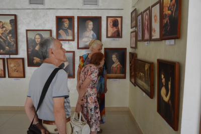 2019_13_Крым, Алушта ❤ Выставка &quot;Гений неподвластный времени&quot;